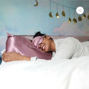 💚 Summer & Rose Silk Sleep Eye Mask, Pillow Case, And Scrunchie